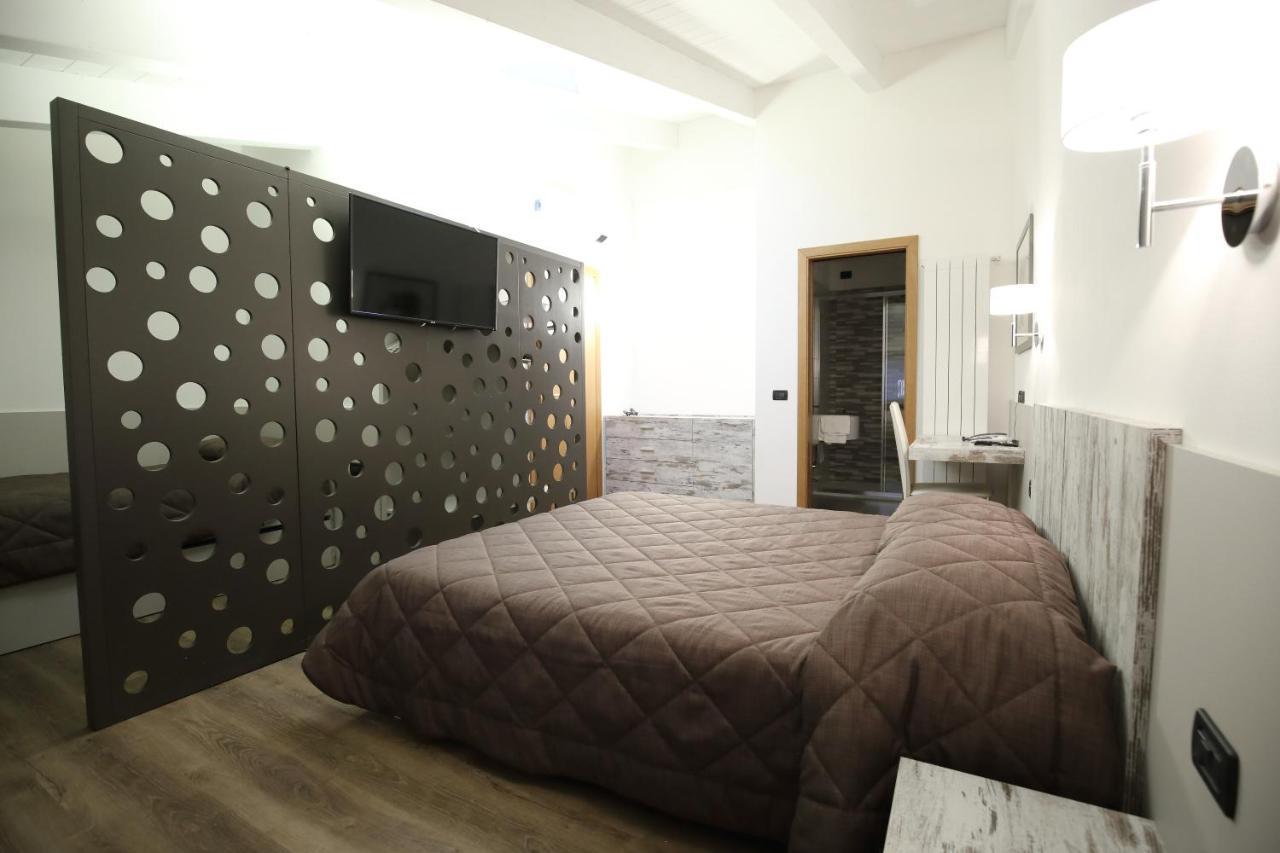 Albergo Antica Locanda Clusone Exterior foto