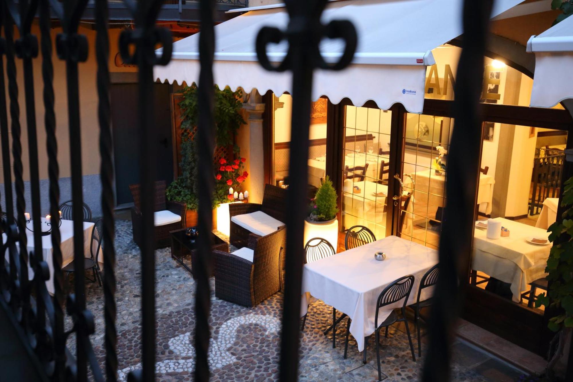 Albergo Antica Locanda Clusone Exterior foto